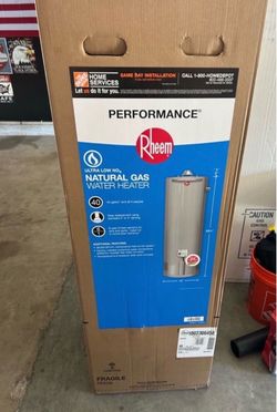 40 gallon Rheem water heater