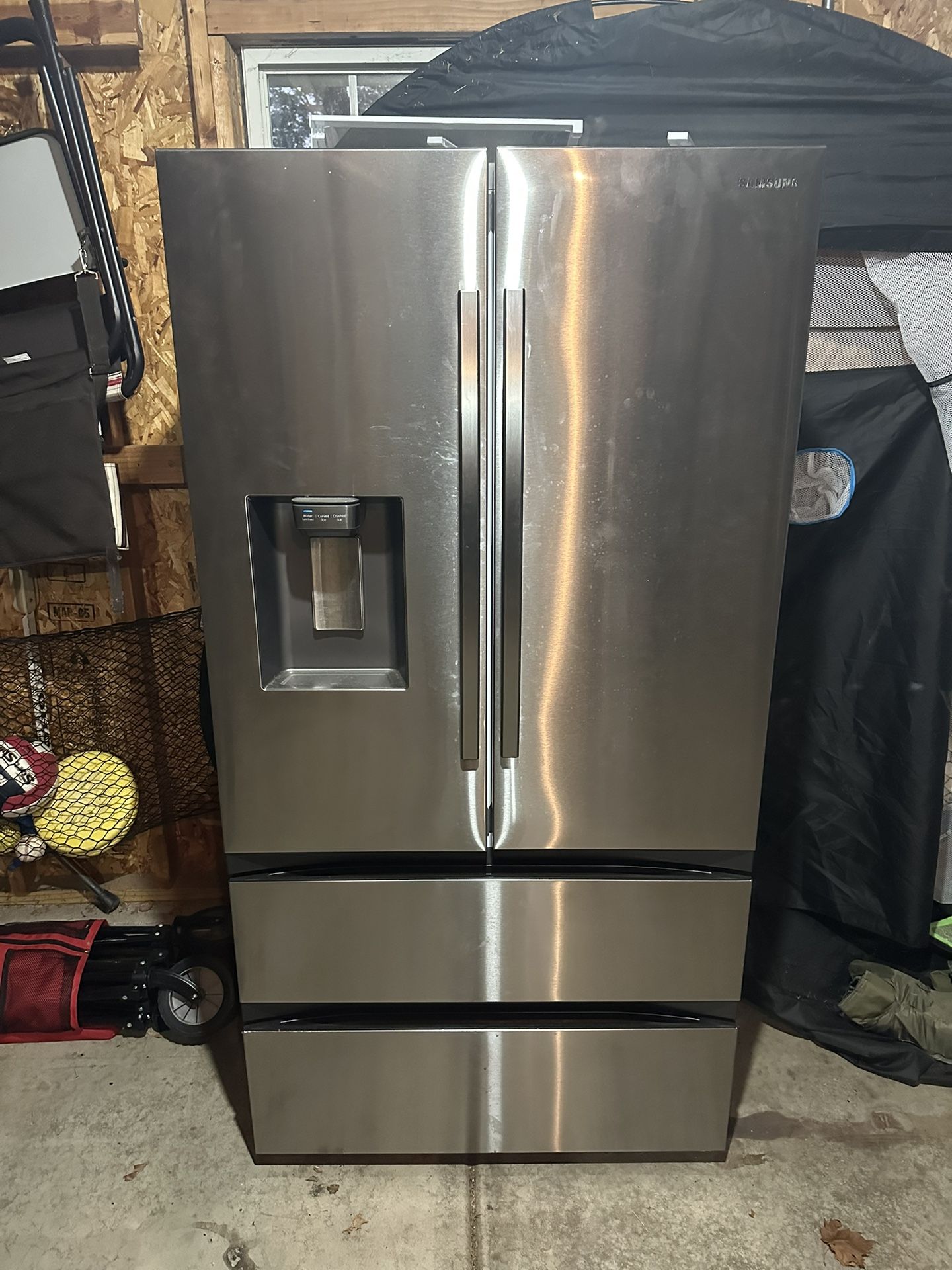4-Door French Door Refrigerator - Like New