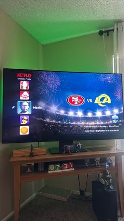 LG  web OS smart tv 65” 4k