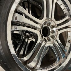 20in 5 lug universal chrome rims with tires