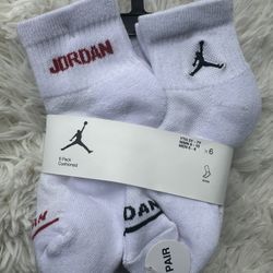 Men/women and youth Jordan cushioned White Ankle Socks - 6 Pack