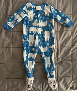 Carters Pajamas(12mo) $5