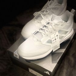 Adidas Men's Icon 8 1/2 Cleats Sneaker