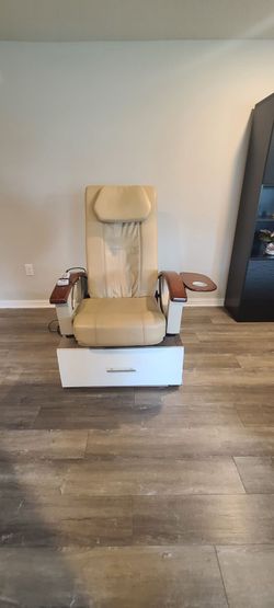 Pedicure chair