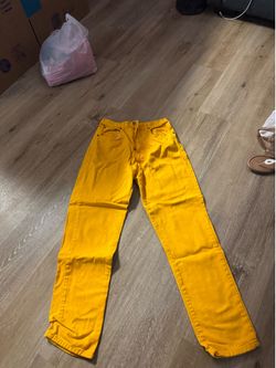 Yellow Jeans by Best