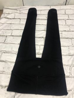 Lululemon Reveal High Waisted 7/8Legging  Size 4