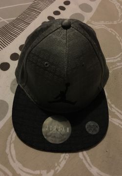 boy's Jordan hat