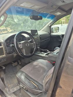2005 Nissan Armada