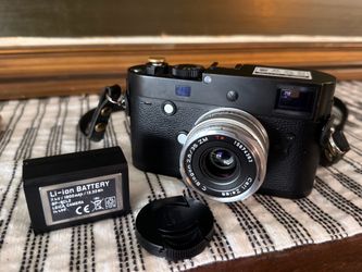 TRADE Leica monochrom type 246 with lens