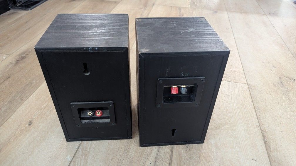 Pair of Polk Bookshelf Speakers