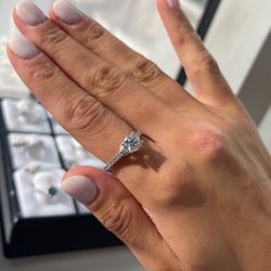 14k Gold Diamond women’s rings on Sale