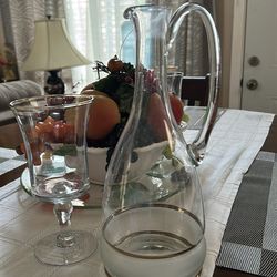 Glass pitcher and glass cup