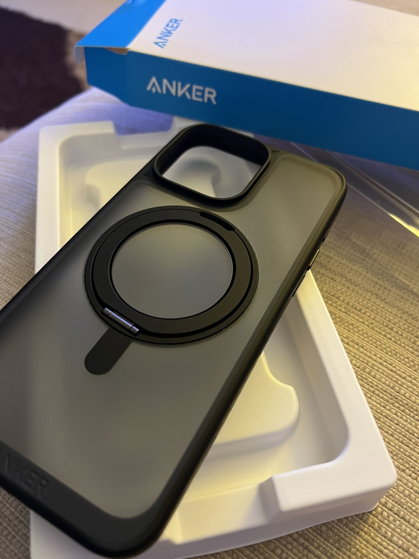 Anker Magnetic Phone Case With Ring Stand - iPhone 15 Pro Max