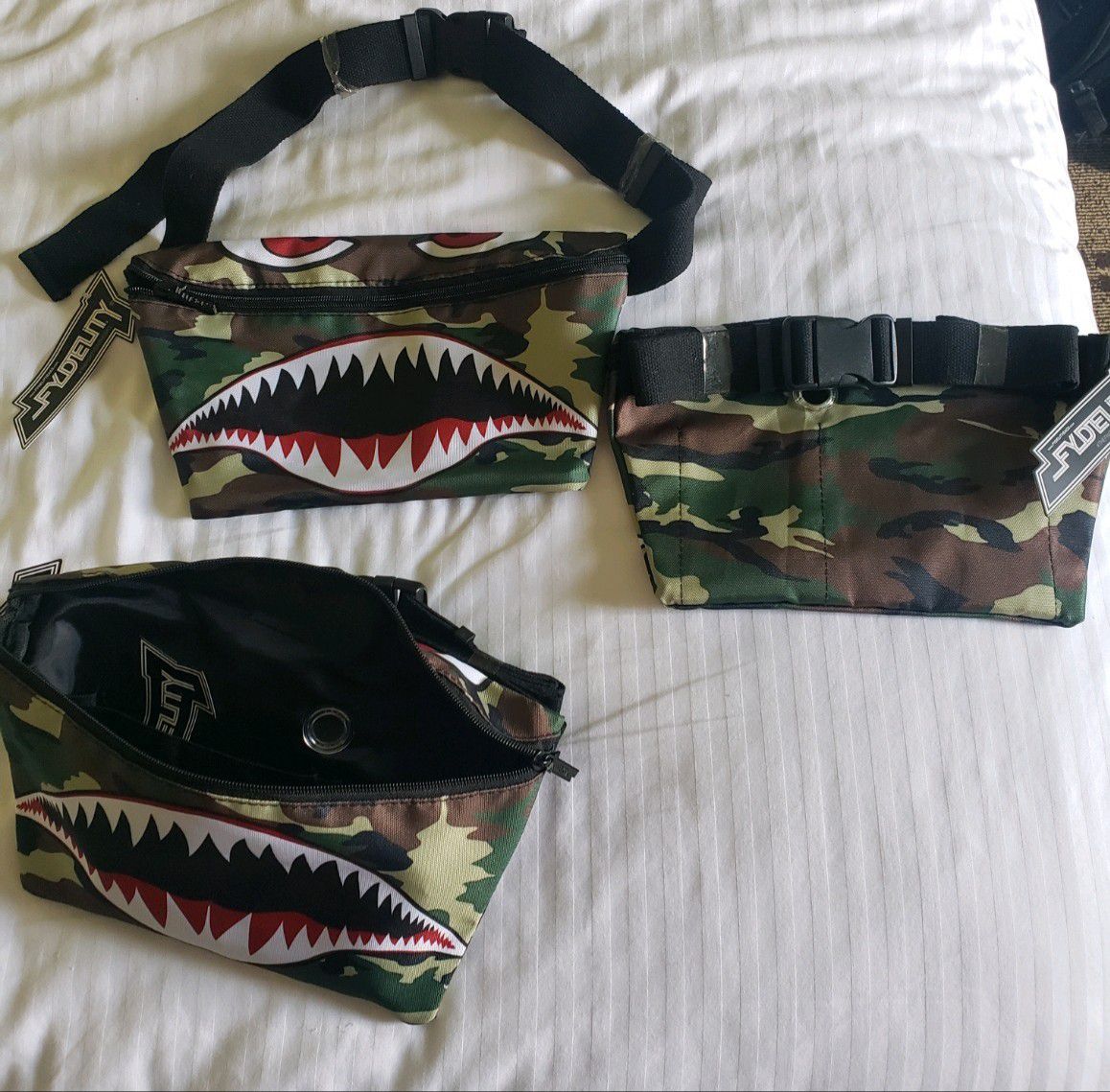 Camouflage waist/ over the shoulder bag