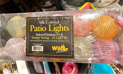 Indoor/Outdoors Silk Colored Patio Lights