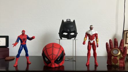 Marvel & DC Superhero Toy Bundle