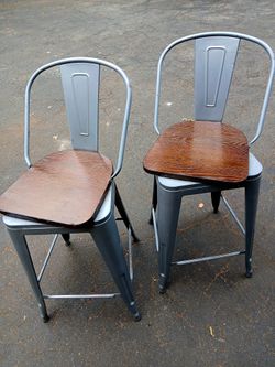 Swivel Chairs 24in High