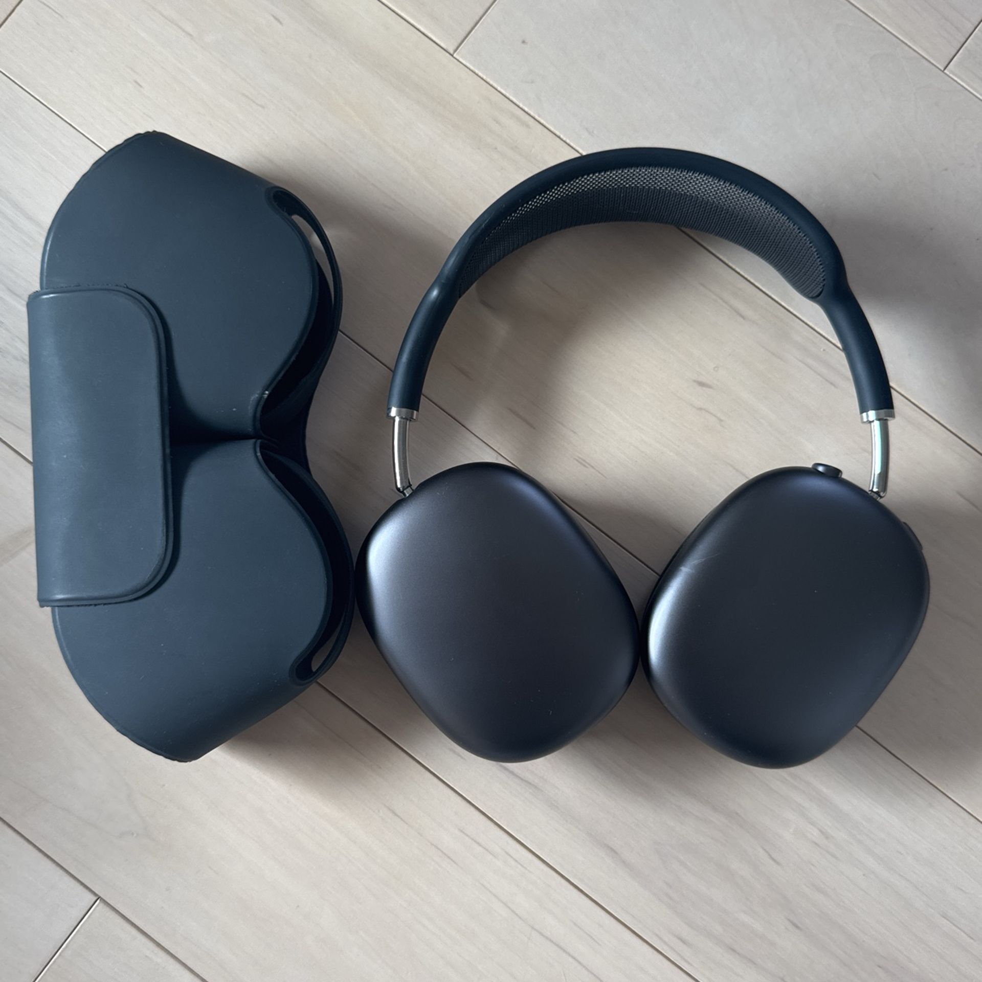 AirPod Max Space Grey