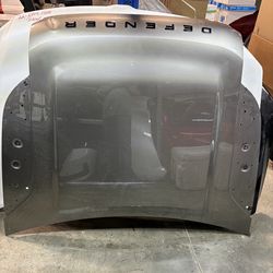 Land rover defender hood