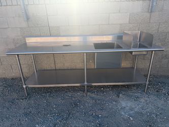 NEW!! Indoor/outdoor stainless steel table