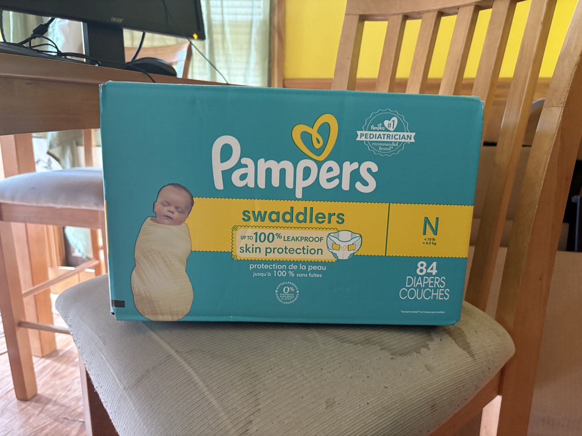 Newborn Pampers Swaddlers