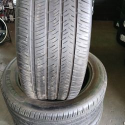 Llantas Usadas 305 45 22 ADVANTA 