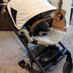 Nuna Stroller **Missing Rear Wheels**