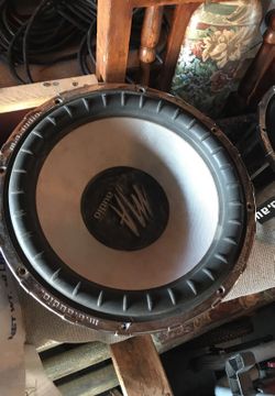 MA audio 2 15’ subwoofers 1200 watts 4ohms