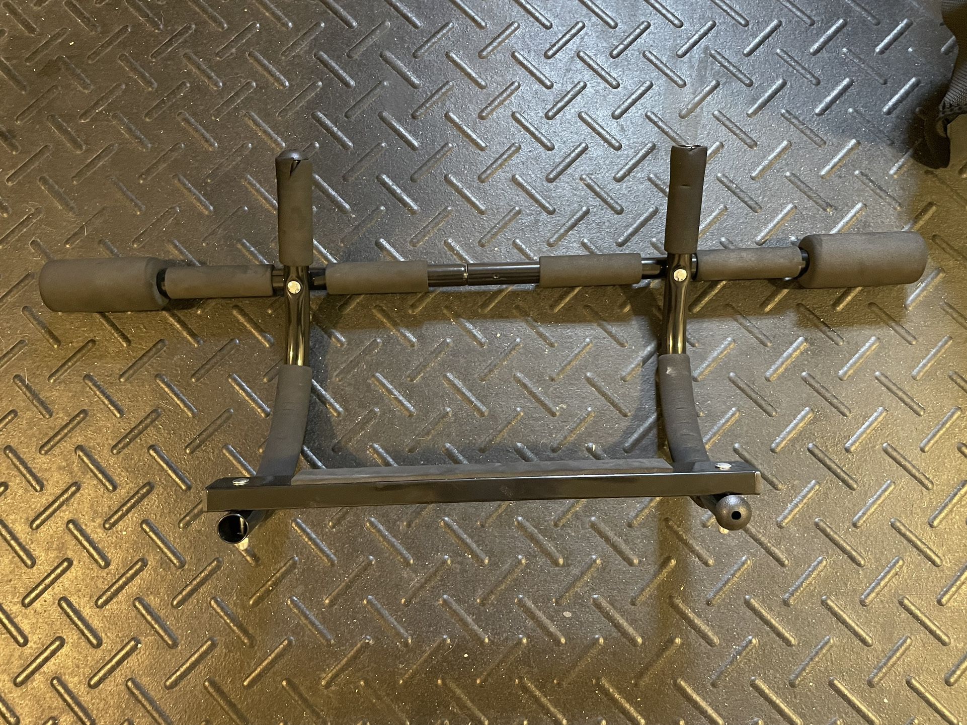 Pull Up Bar For Doorway