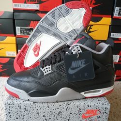 DS Reimangined Bred Air Jordan 4 Size 11