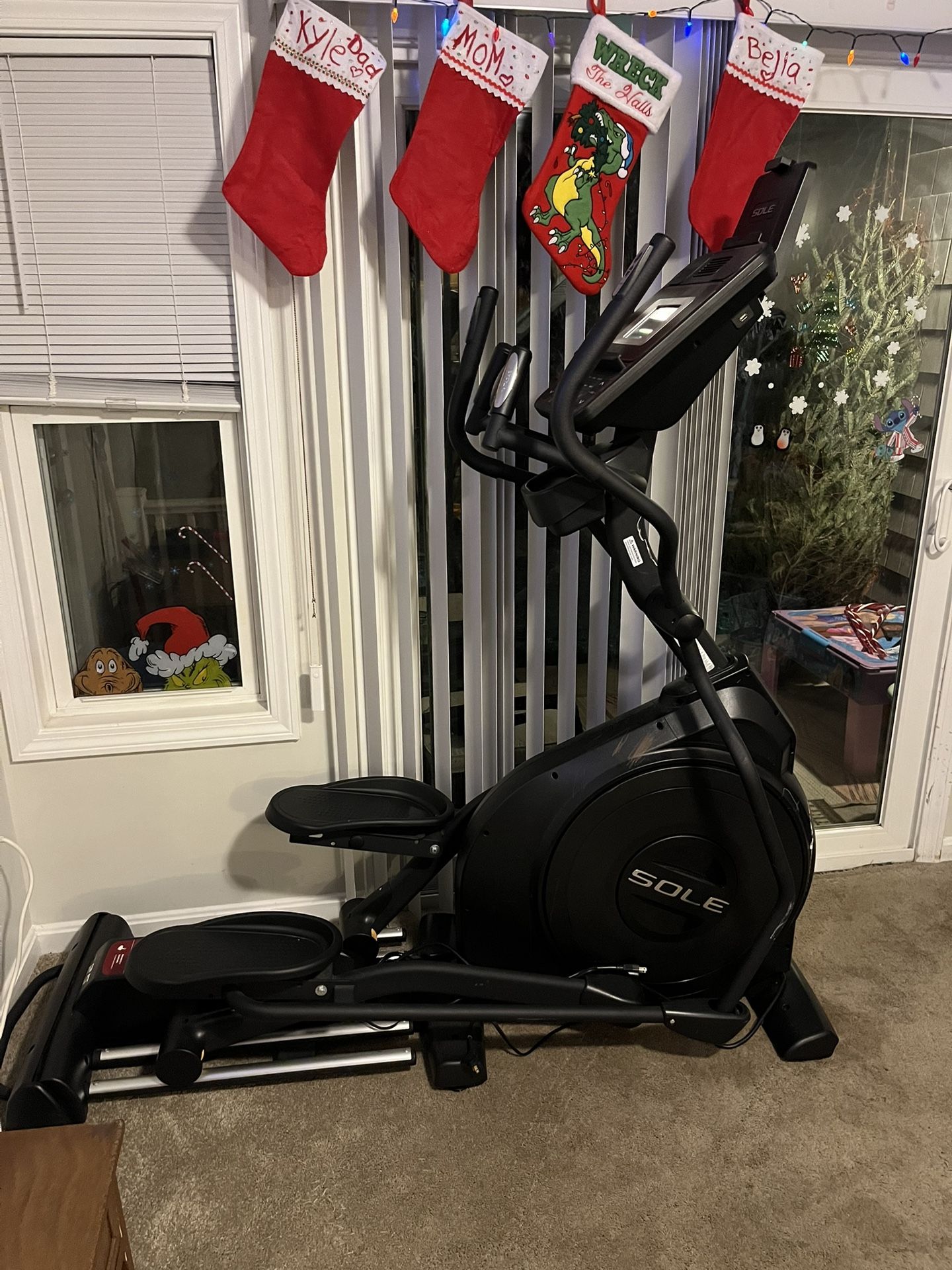 Sole E25 Elliptical …Like New, Great condition.i
