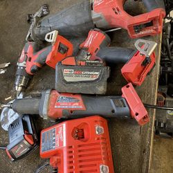 Milwaukee Tools 
