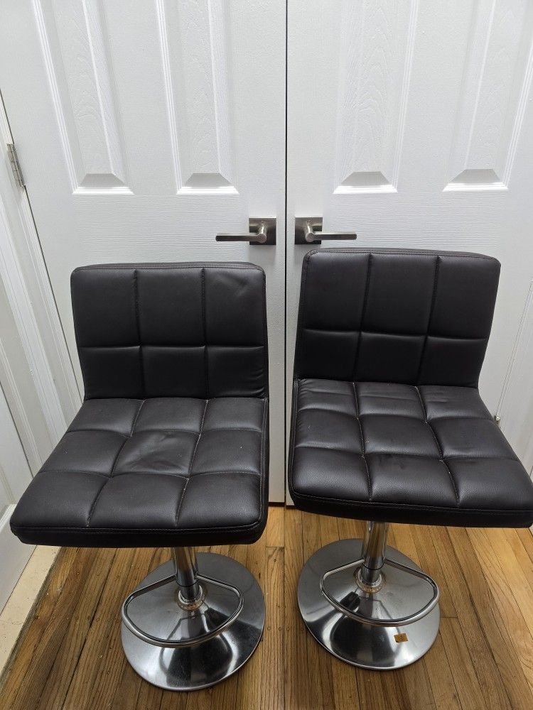 Leather Bar Stools From Canada