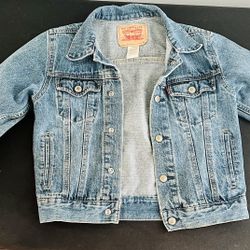 Levi’s Unisex Children’s Denim Jacket. Size 7  $12