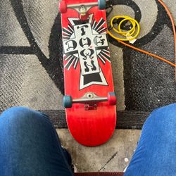 Dog Town Skateboard