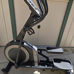 Elelliptical Machine For Sale 