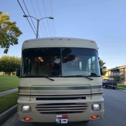 1996 Fleetwood Southwind Storm