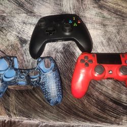 Xbox one and PS4 Controllers "In Great Condition W Protective Covering"