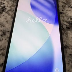 Apple iPhone 13 128GB Midnight MLA23LL/A Unlocked 