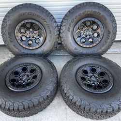17” Ford F150 Raptor 37 Package Wheels and Tires 