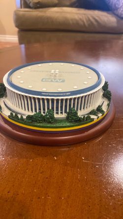 Danbury Mint Great Western Forum