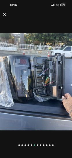 Vendo Calaveras LD Para Chevy Silverado Del 2016 $150 Obo 