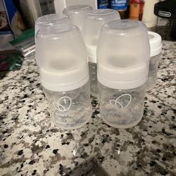 Baby Evenflo 5oz bottles
