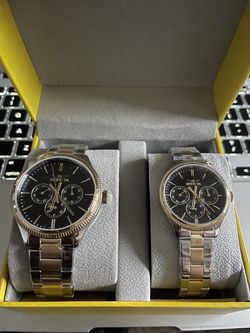 Invicta 49958 His & Hers