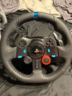 Logitech G29 PlayStation Racing Wheel