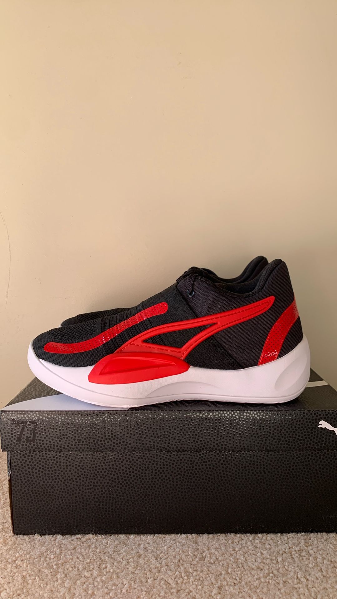 PUMA Rise Nitro Black White Red Men’s Size 9.5
