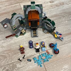 Hidden Side Lego 70430 Newbury Subway