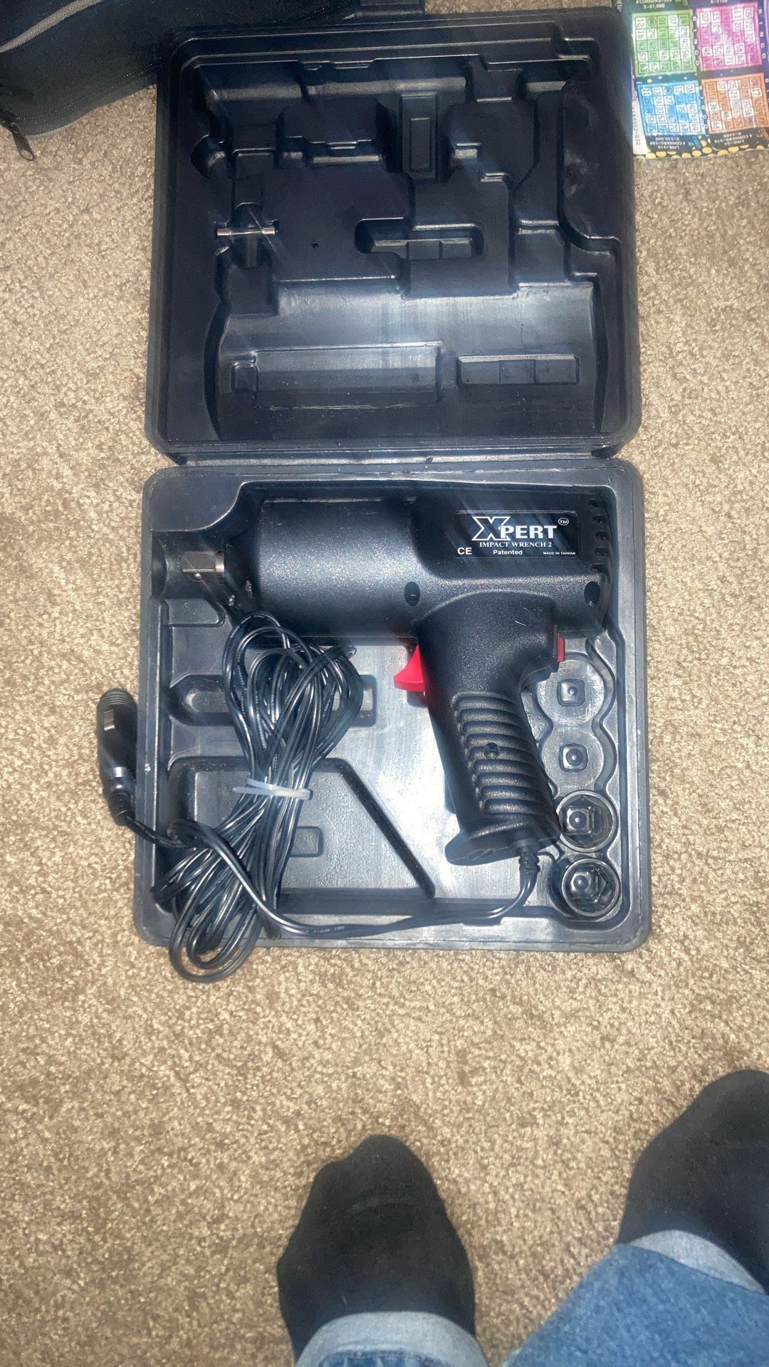 1/2 Drive Impact Driver (12 Volt DC)