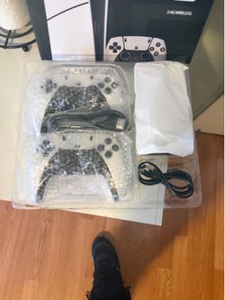 RS5 Q10SE 4k Gaming Console