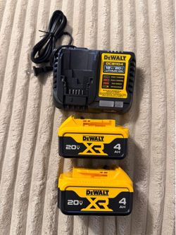 2 Dewalt xr battery’s 4ah and charger